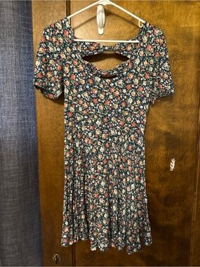 Floral Cutout Back Short Sleeve Dress - Navy with Pink & Cream Flowers